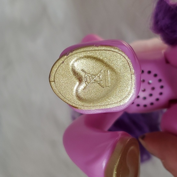 My Little Pony: A New Generation Singing Star Princess Petals Pony Pegasus 8" - Picture 10 of 14